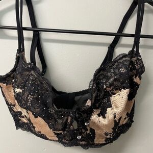 Victoria's Secret Lace Unlined Demi Bra 34DDD Gold Rhinestone Embellished